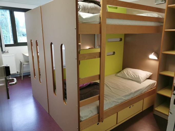 Bedroom 4, Auberge de Jeunesse HI Rouen, Seine-Maritime