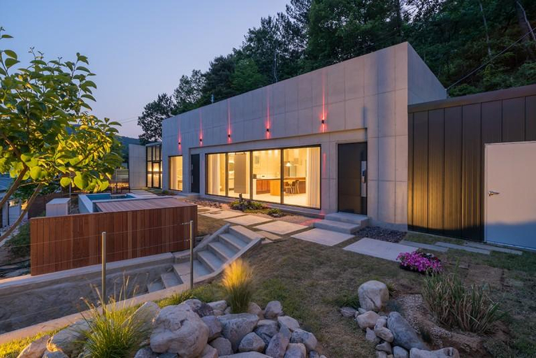 1, Cheongdo Lago Pool Villa, Gyeongsan