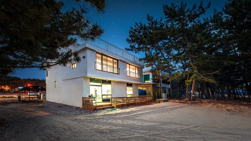 Exterior & Views 1, Taean Shell Beach Pension, Taean