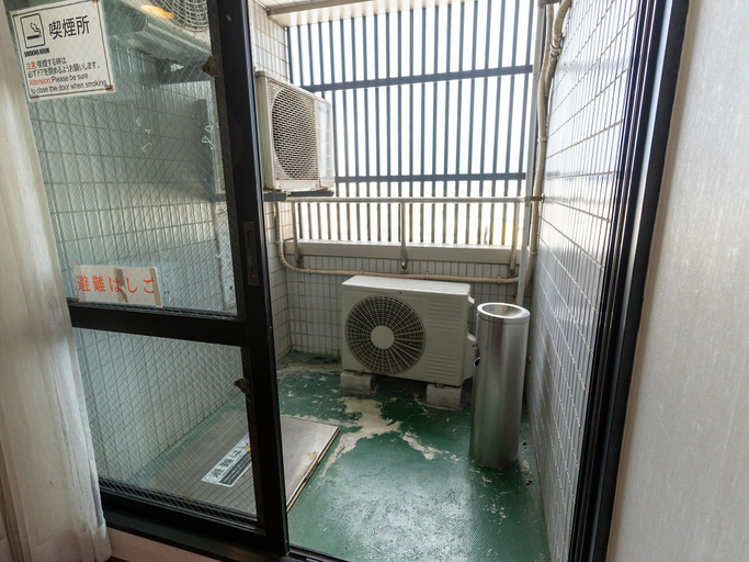 Bathroom 5, Hotel New Century, Okinawa