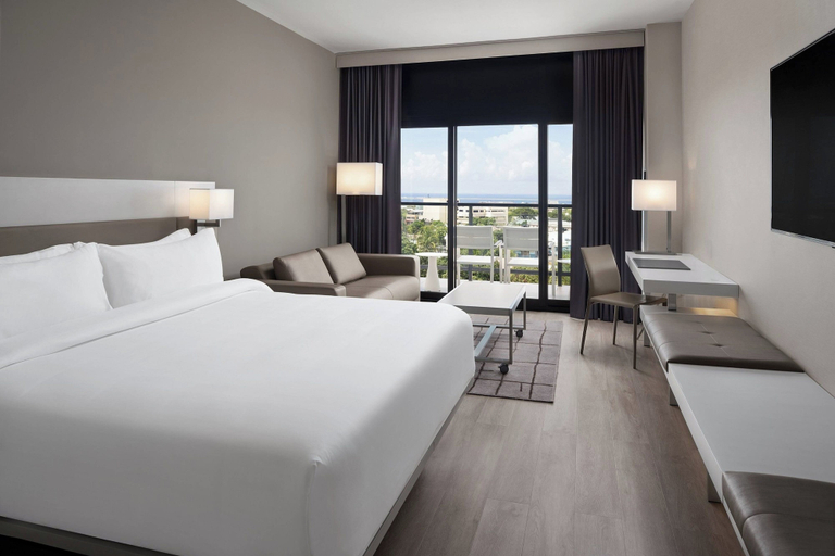 Bedroom 3, AC Hotel by Marriott Kingston, Jamaica