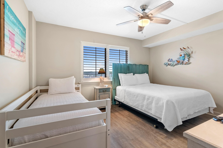 Bedroom 3, Sandy Key 713, Escambia
