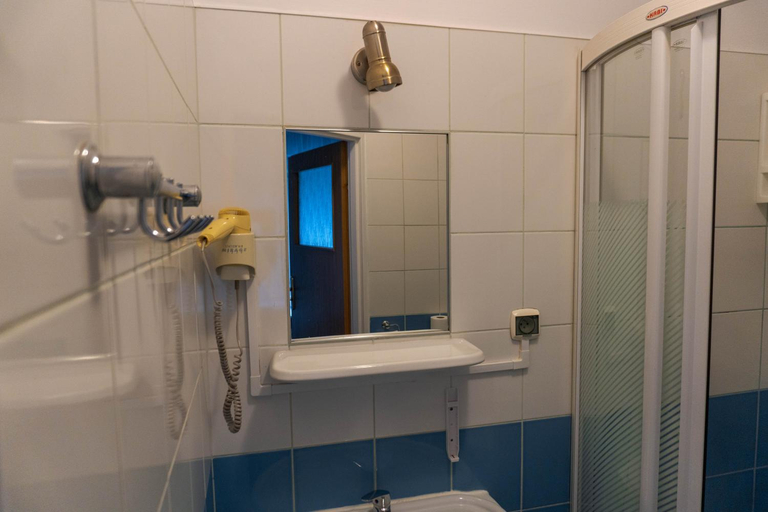 Bathroom 3, Lesne Ustronie Witnica, Gorzów