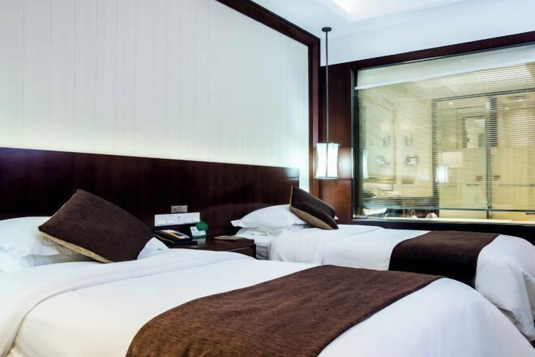 Bedroom 2, Jinling Haizhou Bayview Conference Center, Lianyungang
