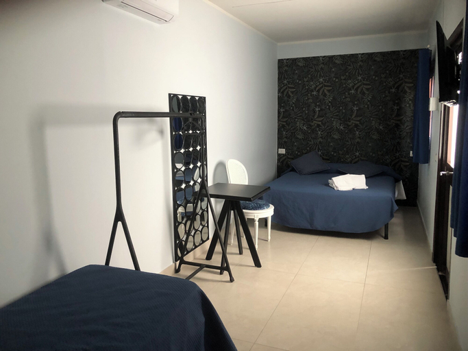 Bedroom 5, HOTEL SERENA, Napoli