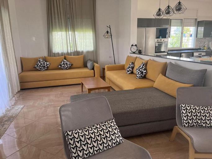 Others 3, Villa campagne bouznika, Ben Slimane