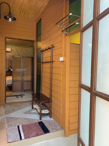 Exterior & Views 26