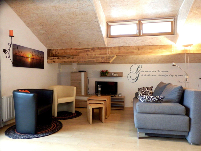 Living room 4, Penthouse With Mountain Views and Sauna, Hermagor