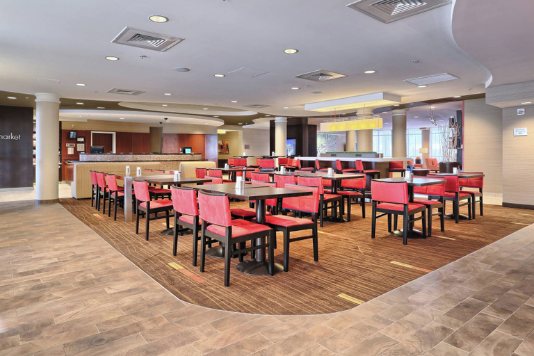 Food & Drinks 5, Courtyard by Marriott Harrisburg West/Mechanicsburg, Cumberland