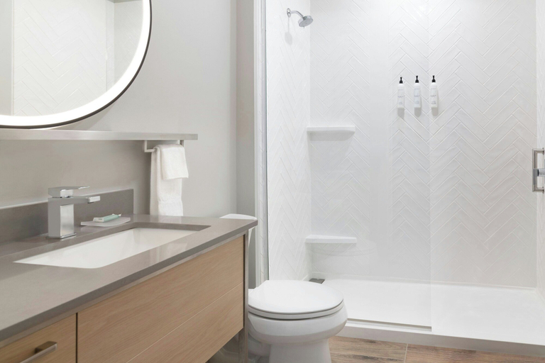 Bathroom 4, Towneplace Suites by Marriott Holland, Ottawa