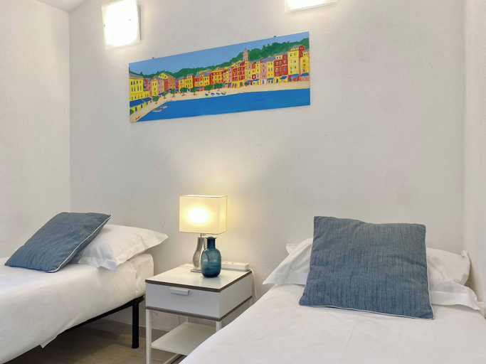 Bedroom 30