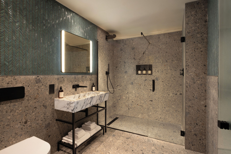 Bathroom 5, JA Mar Hall Scotland, West Dunbartonshire