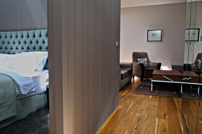 Bedroom 2, Vienna Suites, Wien