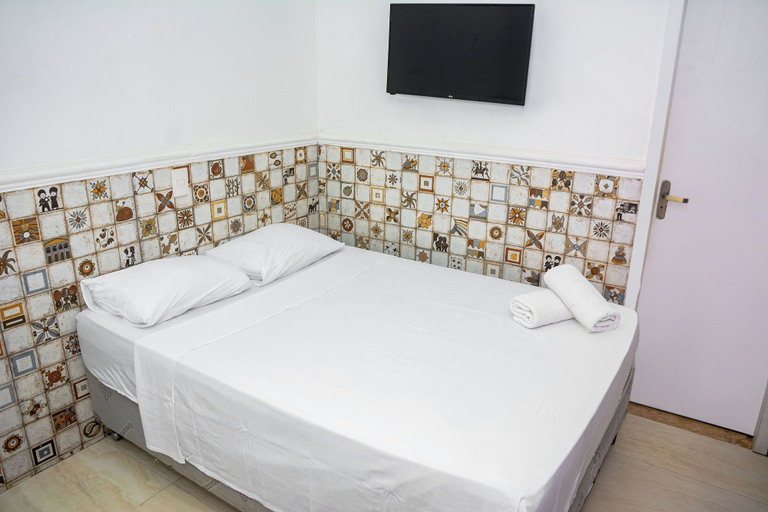Bedroom 12