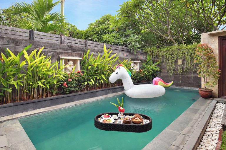 Swimming Pool 21