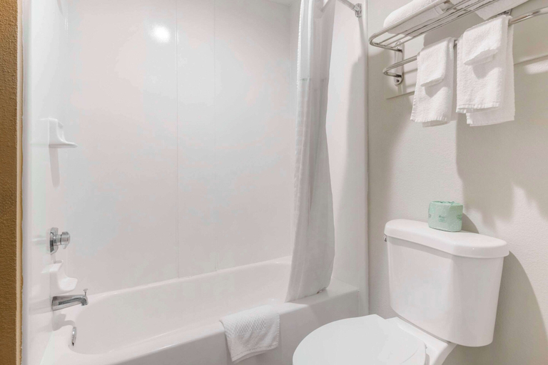 Bathroom 4, Suburban Studios Orangeburg, Orangeburg