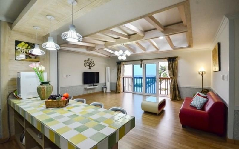 Others 4, Taean Mongsanpo Dolphin Pension, Taean