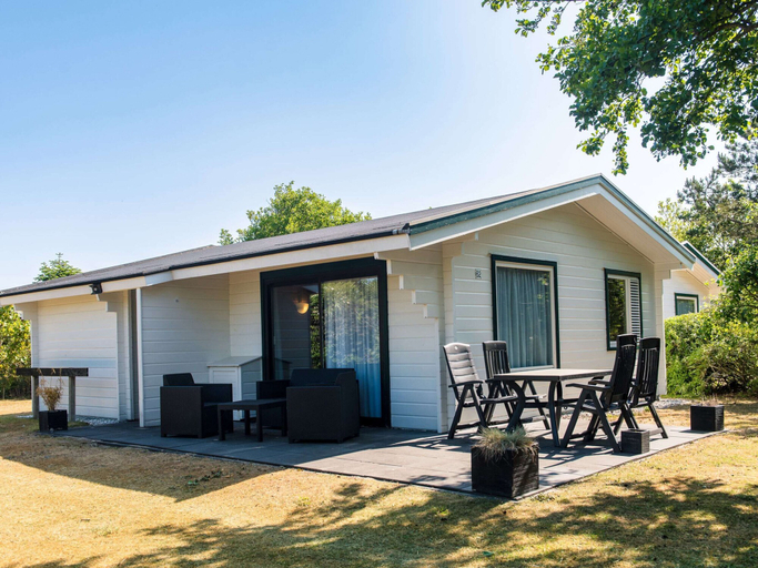 Others 1, Beautiful Bungalow in Hollum, Ameland