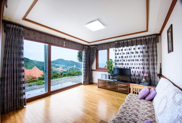 Others 3, Namhae Goethe House Pension, Namhae