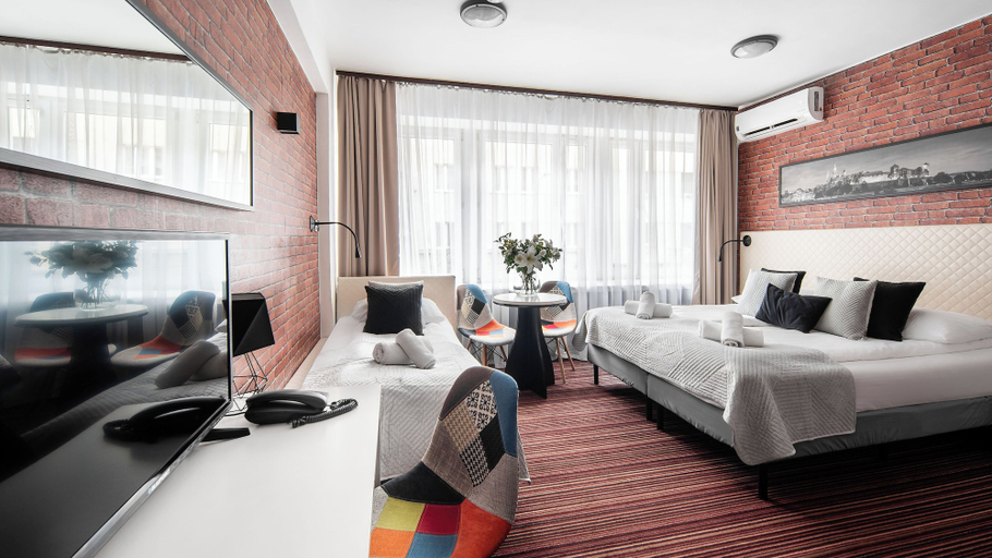 Bedroom 2, Hotel Delta, Kraków City