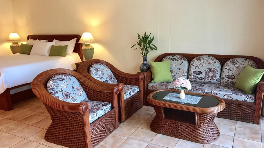 Others 5, Surin Bay Inn, Phuket Island
