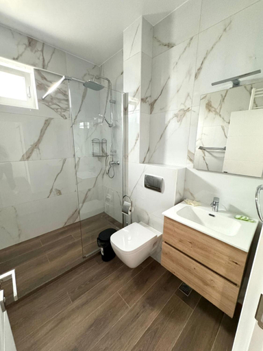 Others 4, Nord Residence, Tuzla