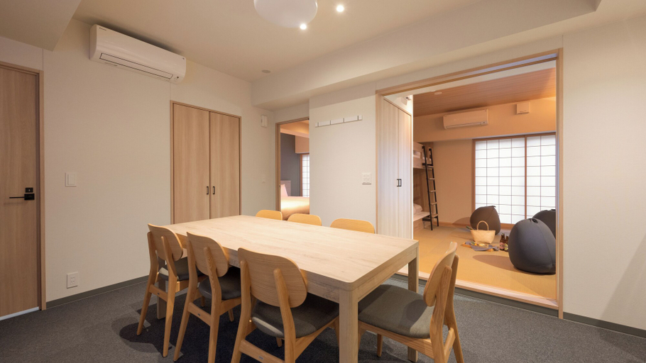 Dining Room 8