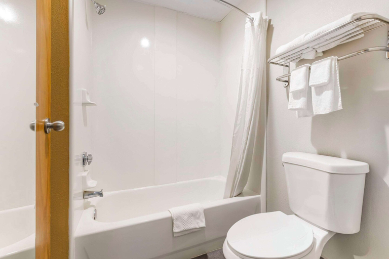 Bathroom 4, Suburban Studios Orangeburg, Orangeburg