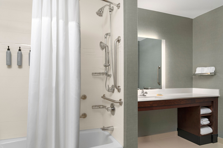 Bathroom 9