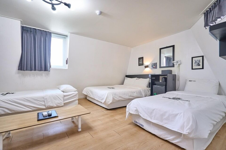 Bedroom 5, Ekonomy Hotel Incheon, Gyeyang