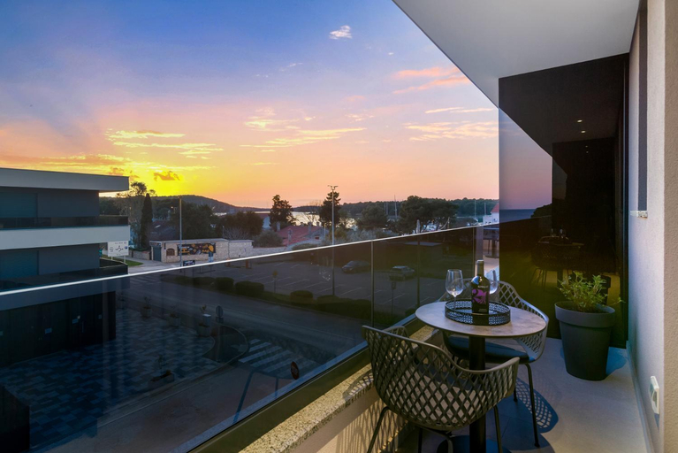 Others 3, Fly Rooms Medulin - 50m from the Beach - NEW 2024, Medulin