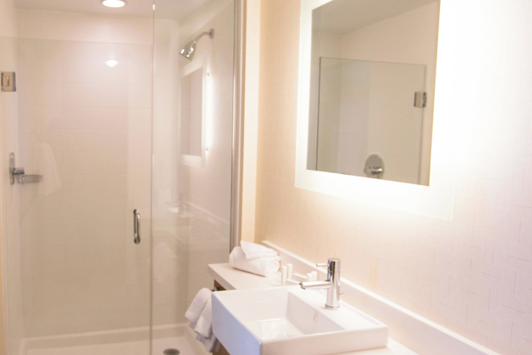Bathroom 4, SpringHill Suites by Marriott Bloomington, Monroe