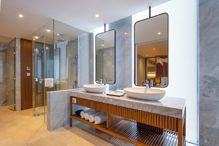 Bathroom 5
