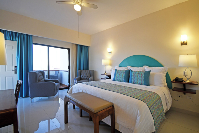 Bedroom 3, The Westmarine Waterfront Hotel, La Paz