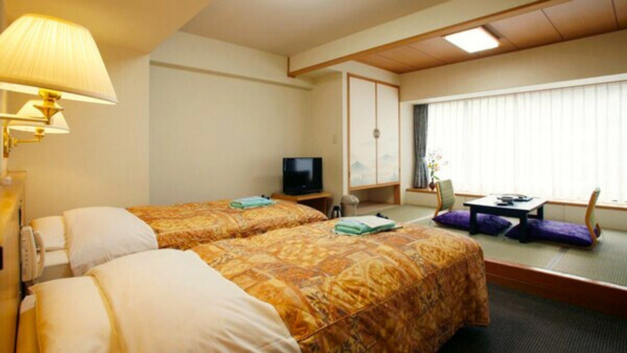 Bedroom 4, Sounkyo Kanko Hotel, Kamikawa