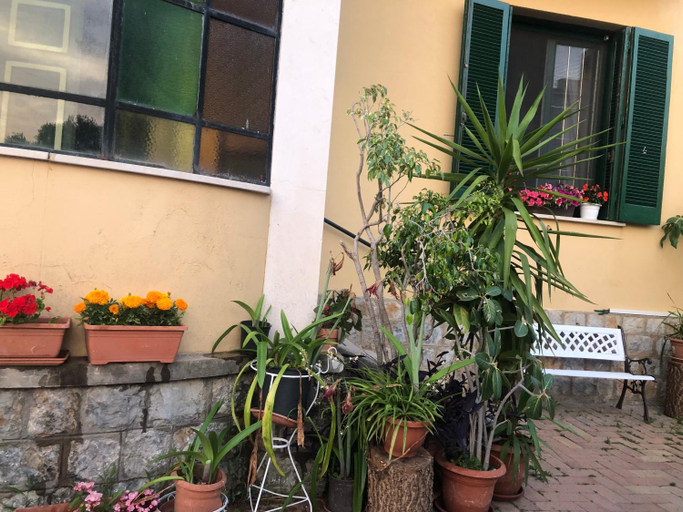 Others 5, B&B Villa Fiorita, Salerno