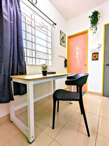 Others 4, Private Room with Bathroom, Kuala Lumpur