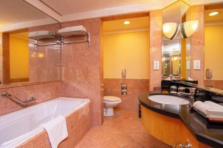 Bathroom 20