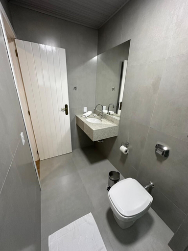 Bathroom 4, HOTEL RIO JORDÃO, Siderópolis