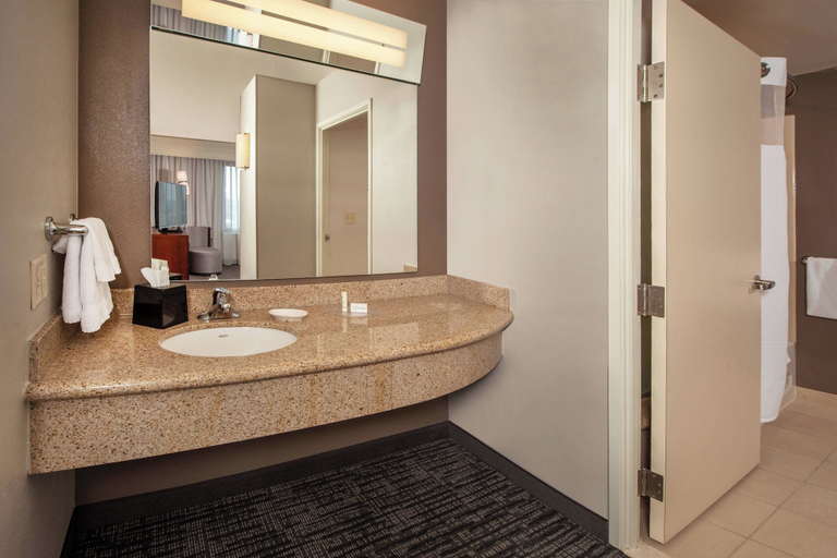 Bathroom 4, Courtyard by Marriott Dunn Loring Fairfax, Fairfax