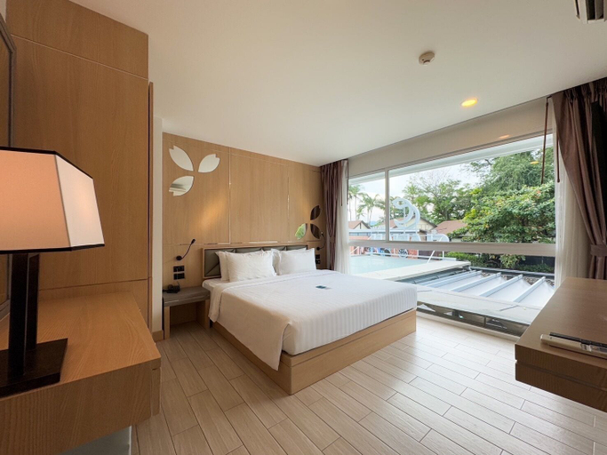 Bedroom 8