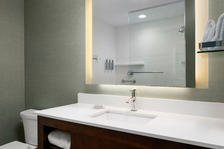 Bathroom 4