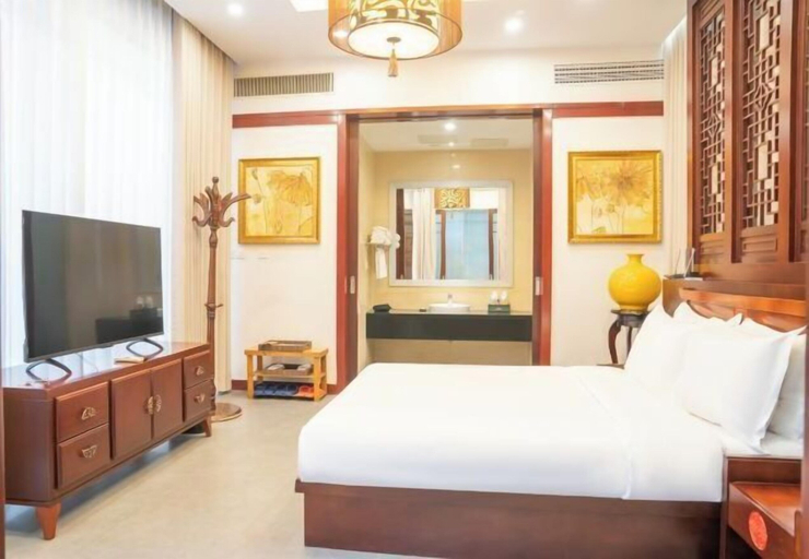 Bedroom 3, Good Fortune Hot Spring Hotel, Lianyungang