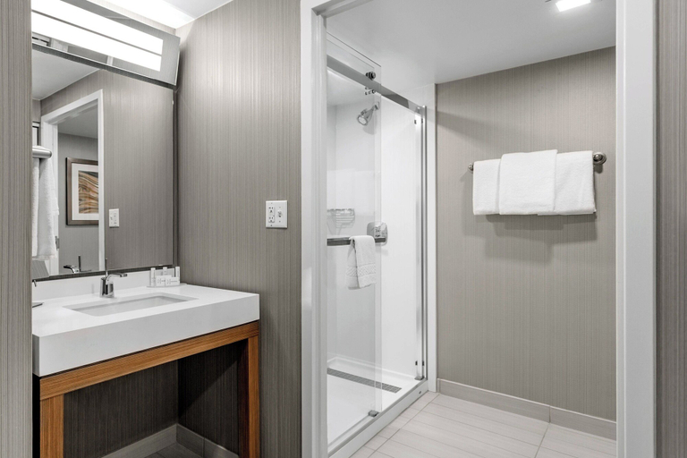 Bathroom 4, Courtyard by Marriott Easton-Columbus, Franklin