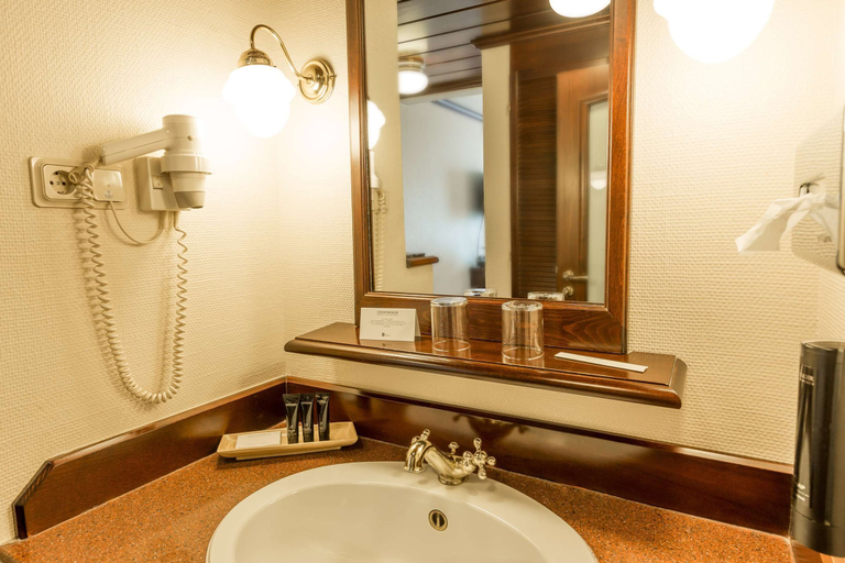 Bathroom 5, MAXX Hotel Jena, Jena