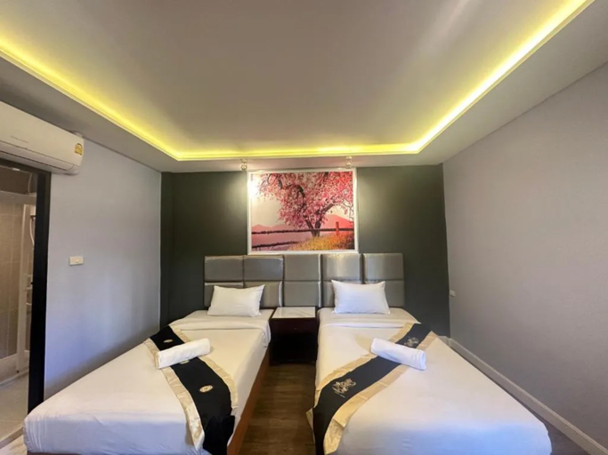 Bedroom 6