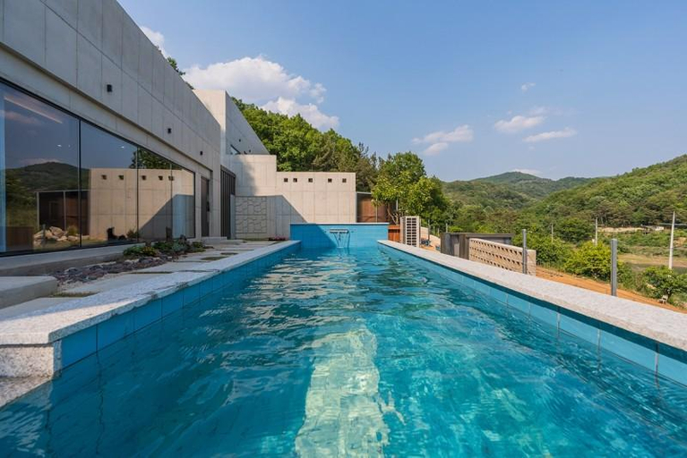 2, Cheongdo Lago Pool Villa, Gyeongsan