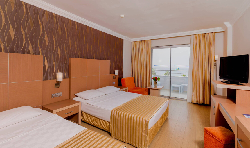 Bedroom 2, Holiday Garden Resort - All inclusive, Manavgat