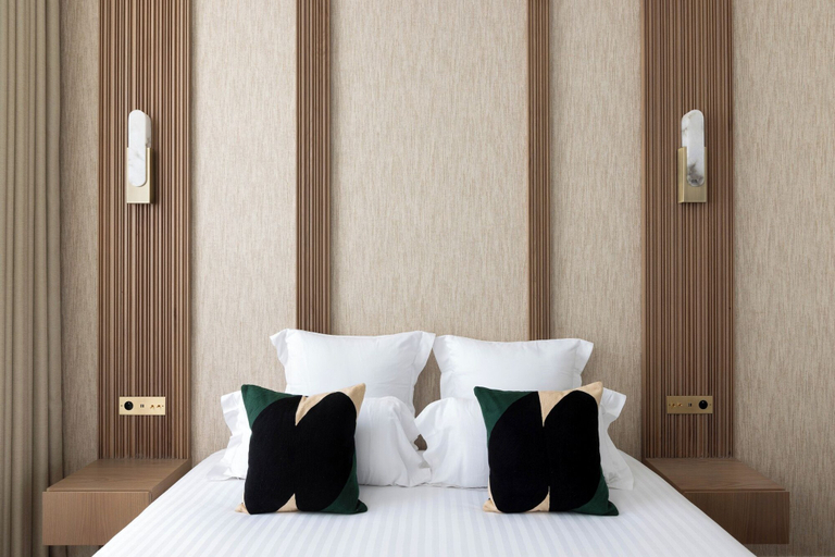 Bedroom 4, HIGHSTAY - Luxury Serviced Apartments - Le Marais, Paris