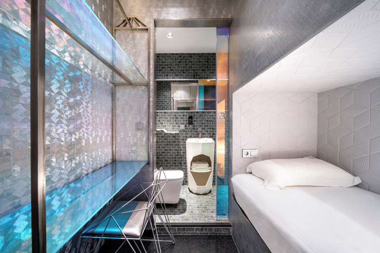 Bedroom 2, Diamond Capsule Hotel Amsterdam South, Amstelveen